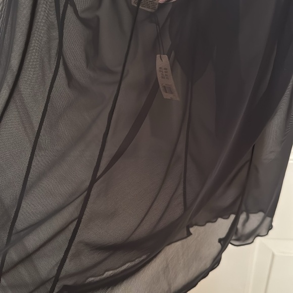 NWT Victoria Secret Camisole SZ L W/oversized print hanger - Picture 4 of 4